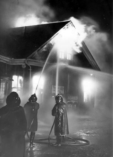 Henlein Hardware Store Fire Nov 1961 (Where Crickets is Today)